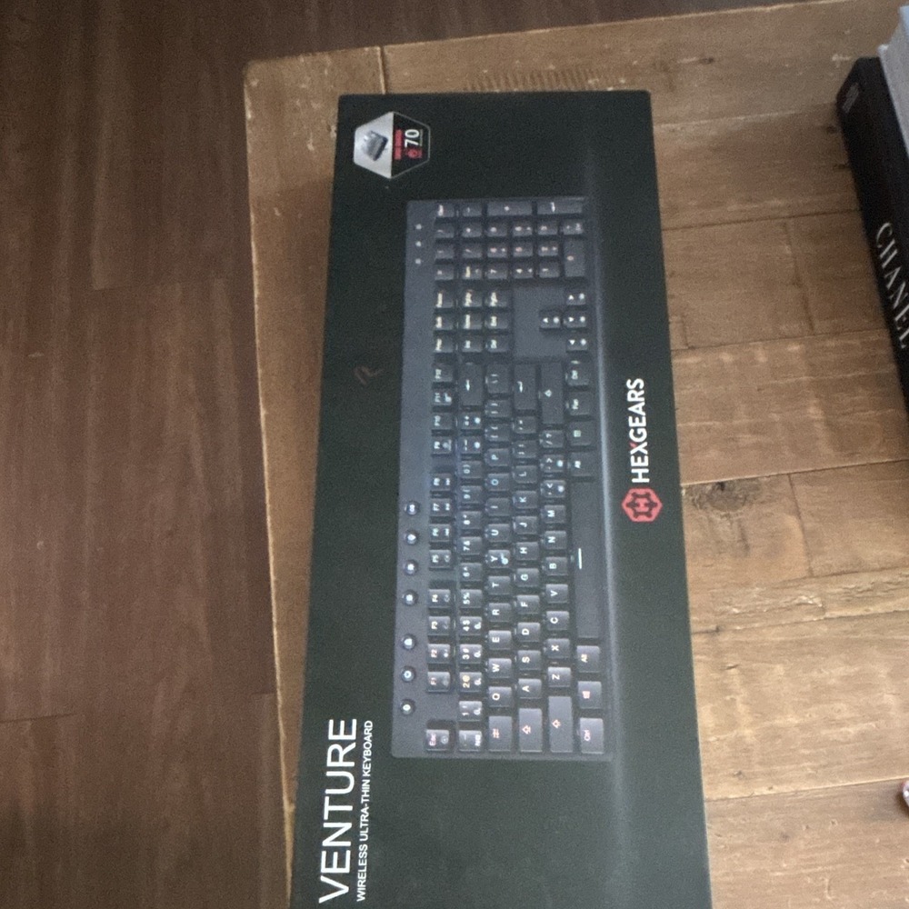 Hexgears Venture Wireless Mechanical Keyboard Low Profile Bluetooth Full NEW